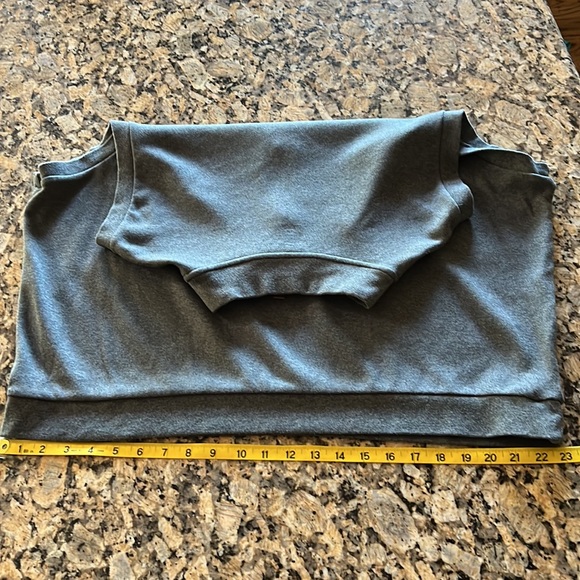 Roundtree & York men’s gray vest.  Size 2XB - Picture 6 of 7